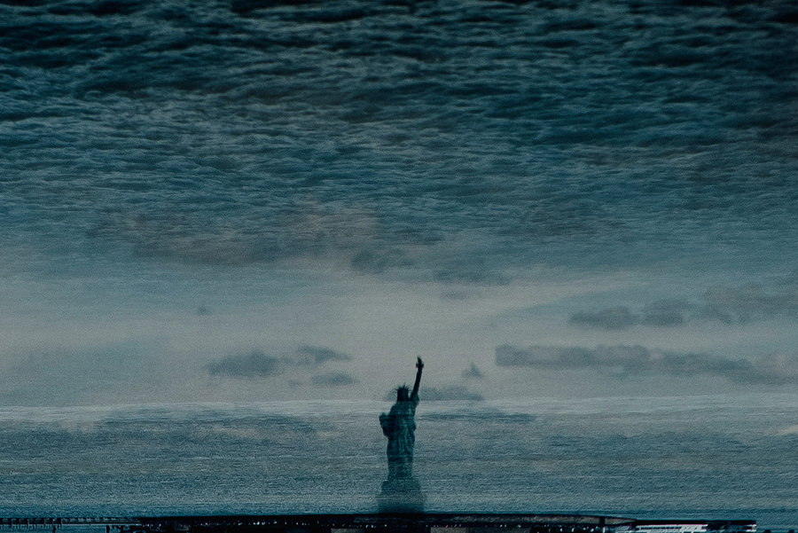 NYC street photographer - Statue of Liberty