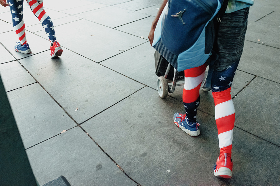 NYC street photographer - american flag tights